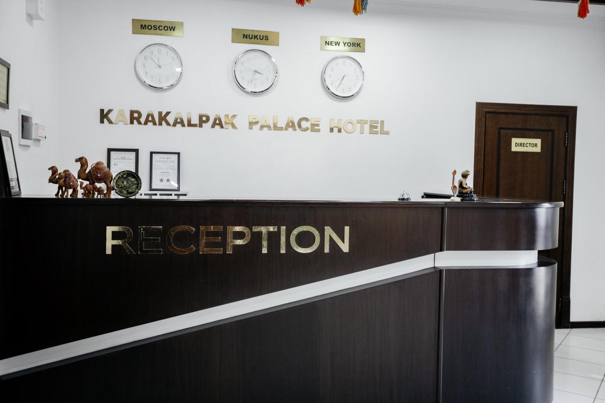 Karakalpak Palace Hotel Nukus Buitenkant foto